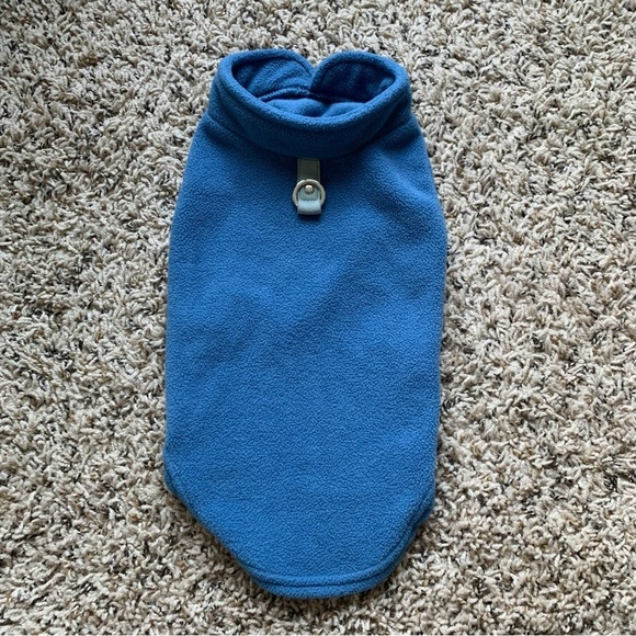 Gooby Fleece Vest, Small Dog Pullover Fleece Jacket with Leash Ring - Picture 4 of 7